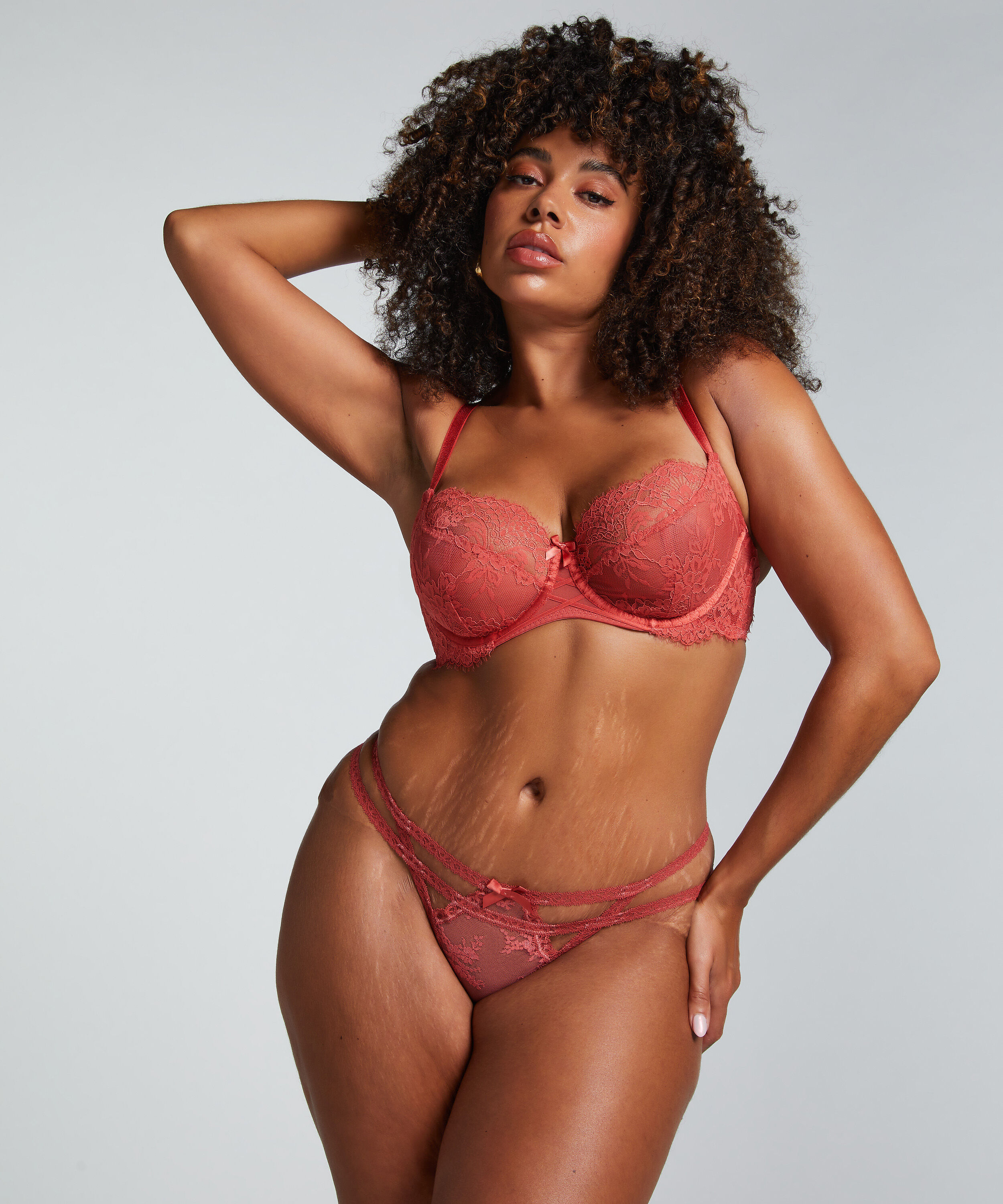 G-streng Irina, R&oslash;d