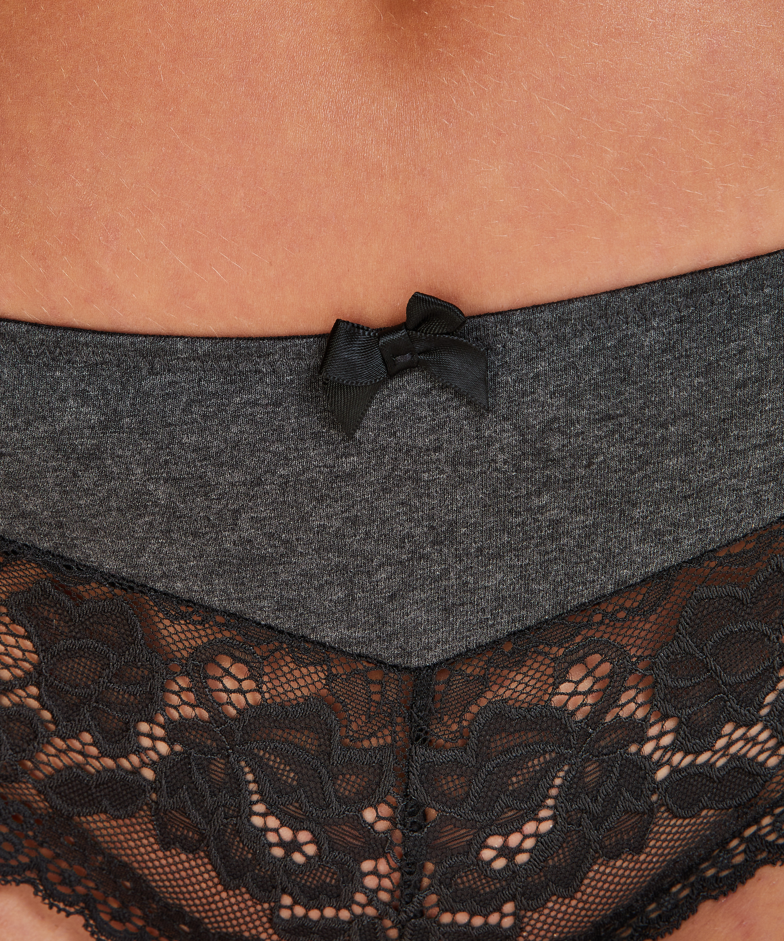 Brasiliansk bomuldstrusse, Grå, main