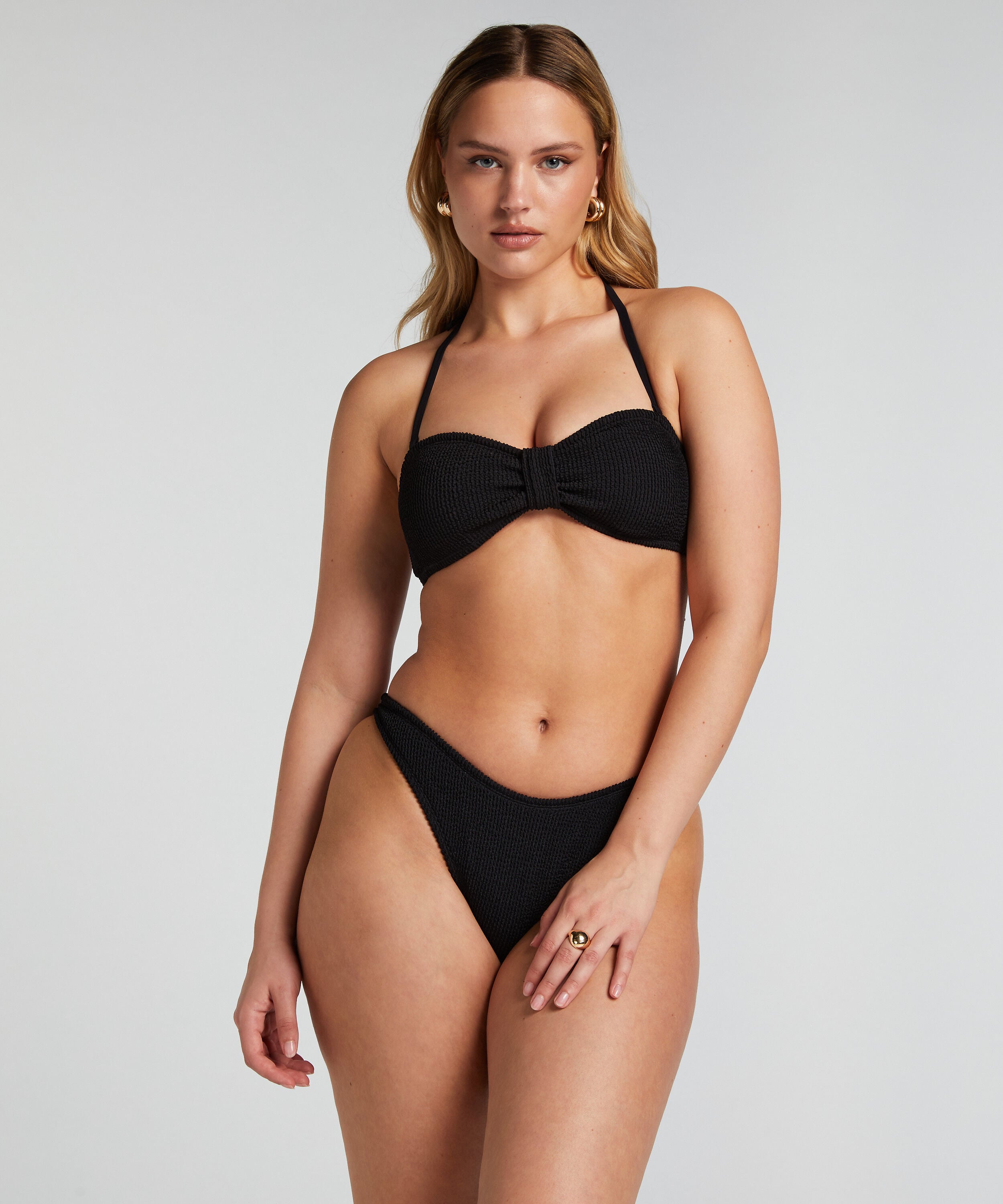 Højskåret Bikinitrusse Crinkle, Sort