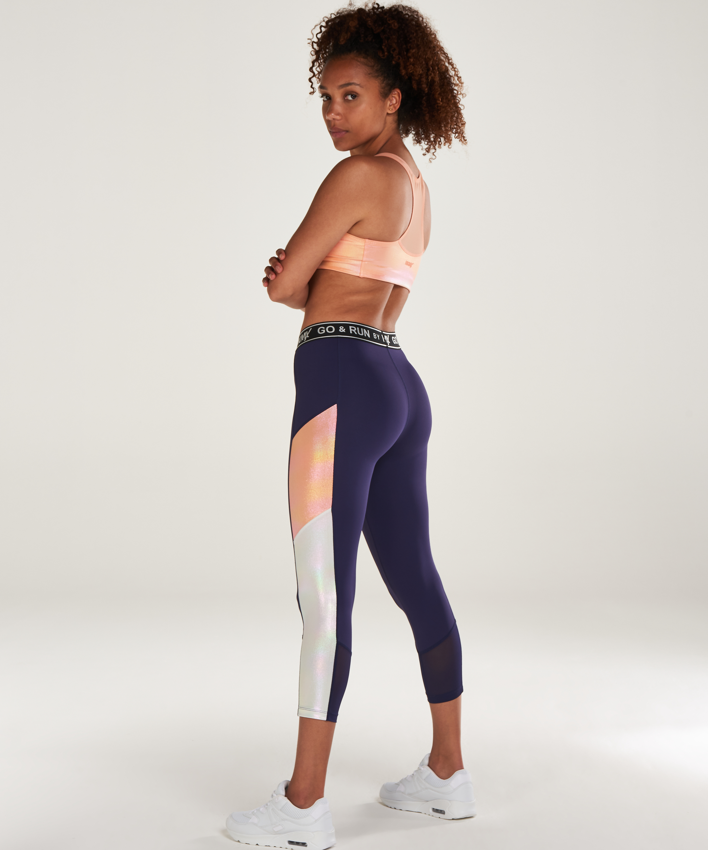 HKMX Capri med normal talje, bl&aring;, main