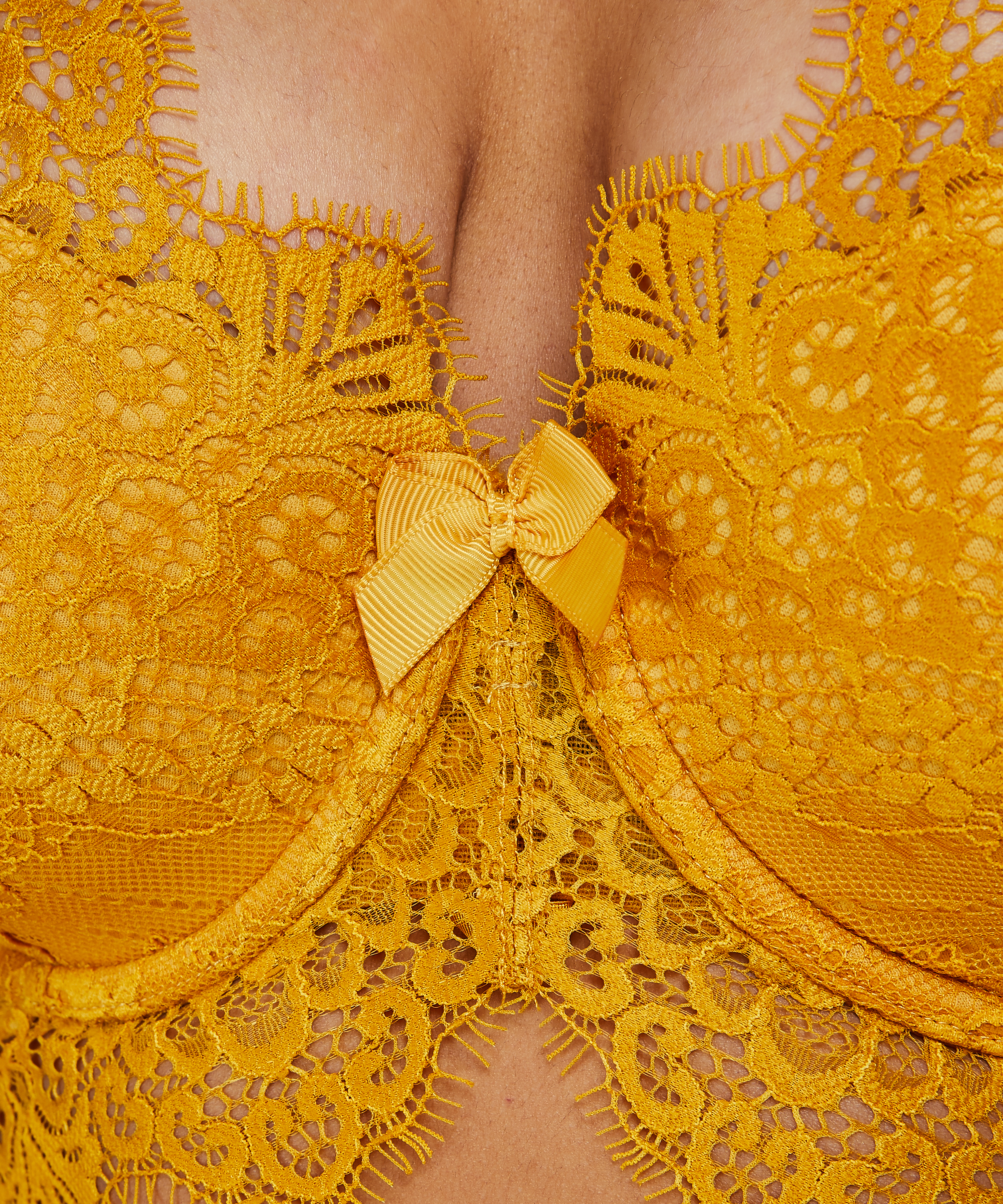 Marilee formst&oslash;bt longline b&oslash;jle-bh, Gul, main