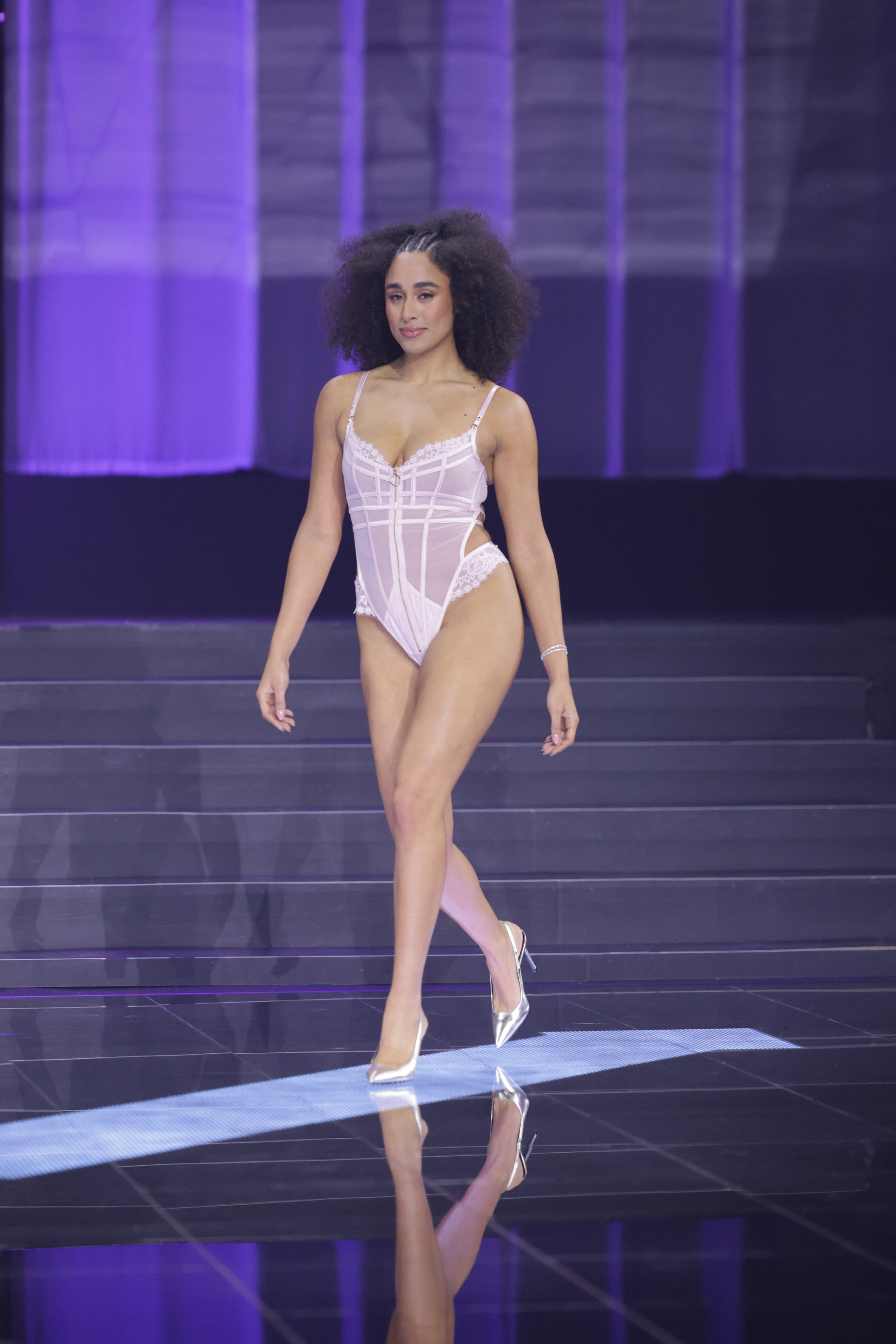 Body Sable, Lyserød, main