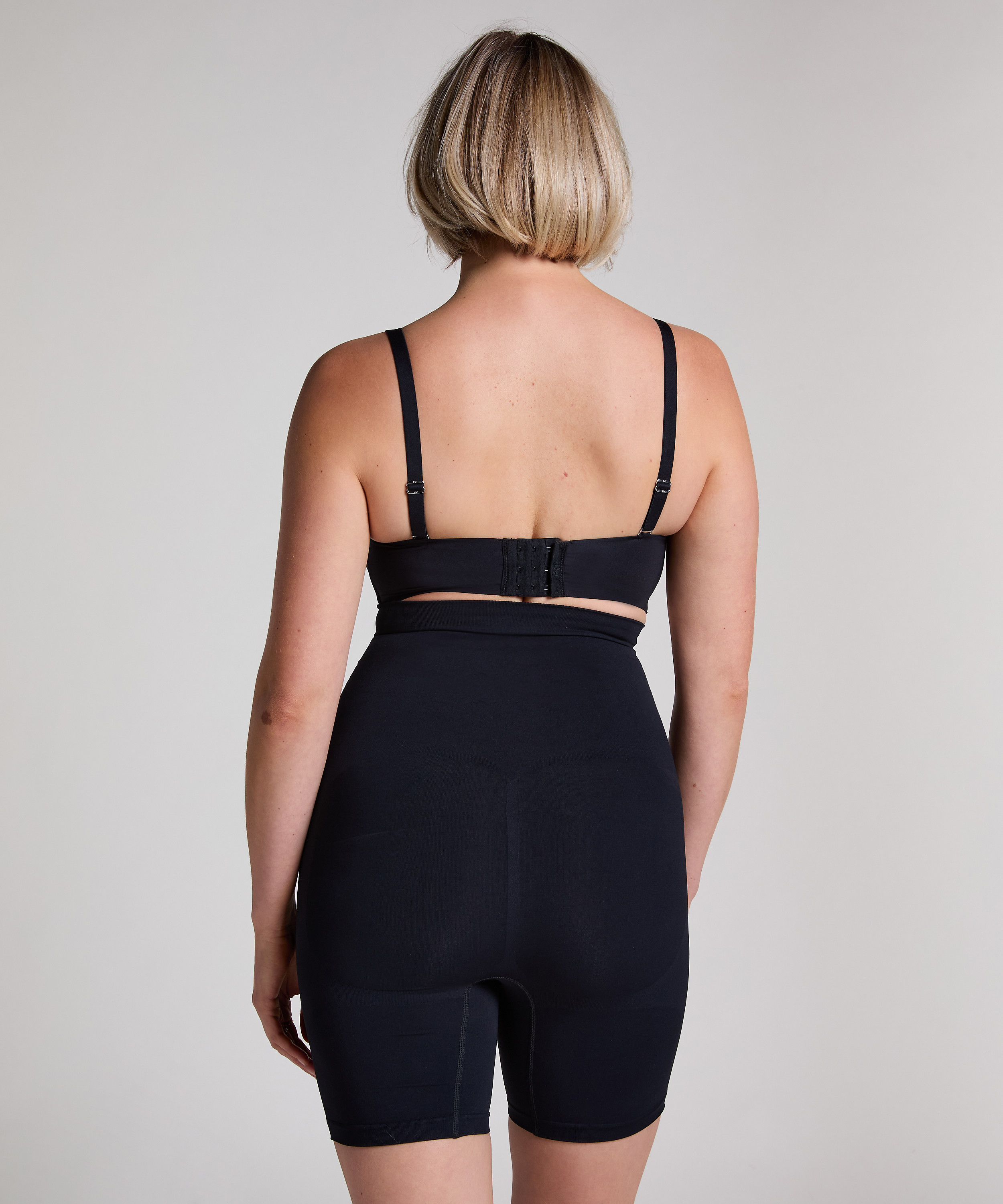 Sømløs forstærkende lårslanker, Sort, main