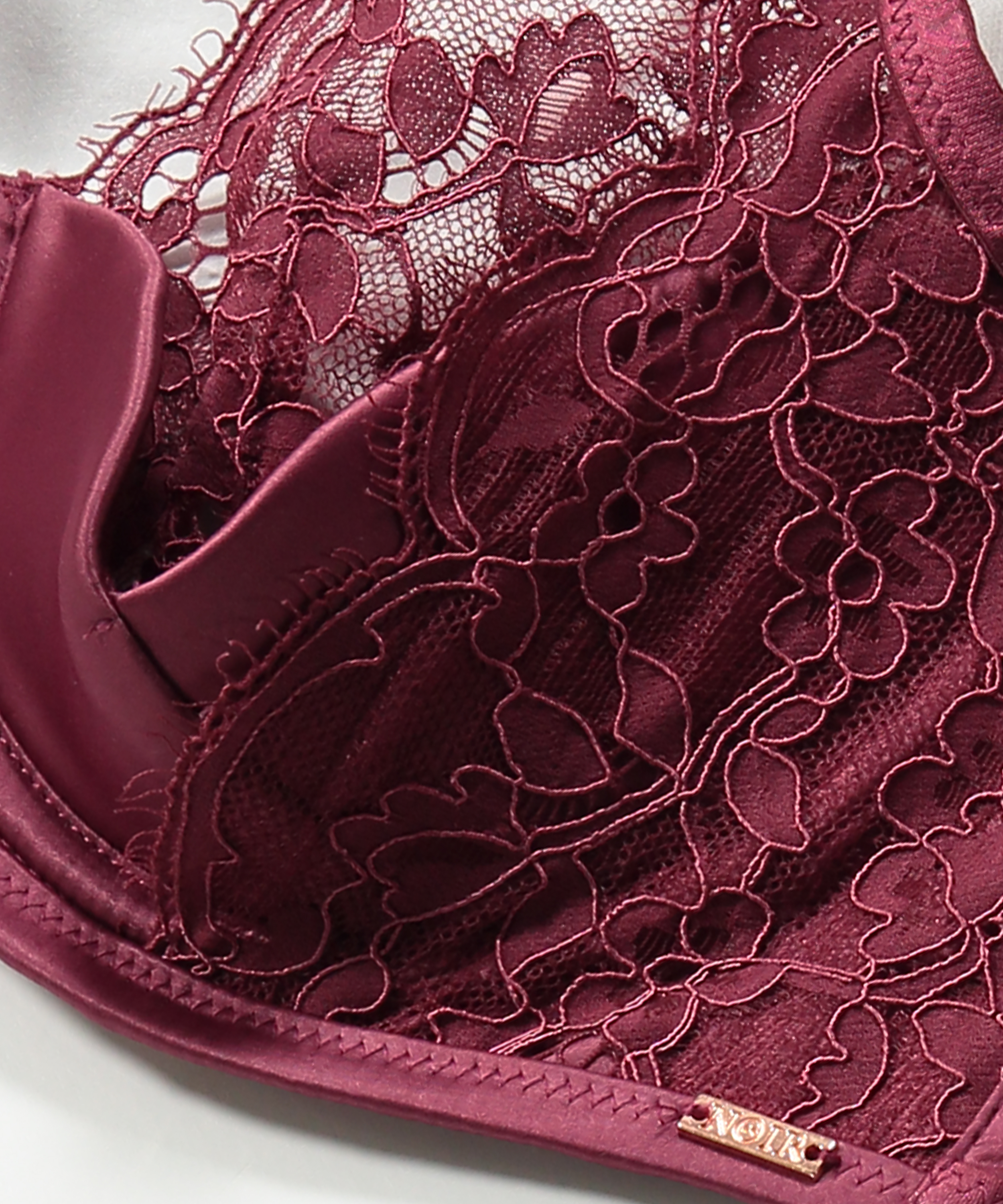 Støbt bøjle-bh Poppy, Rød, main