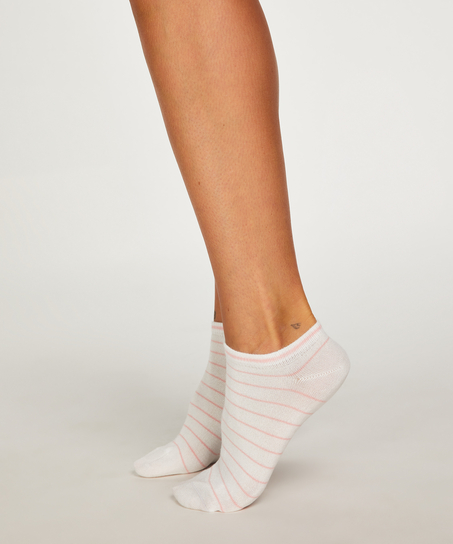 2 Par Sokker, Lyser&oslash;d