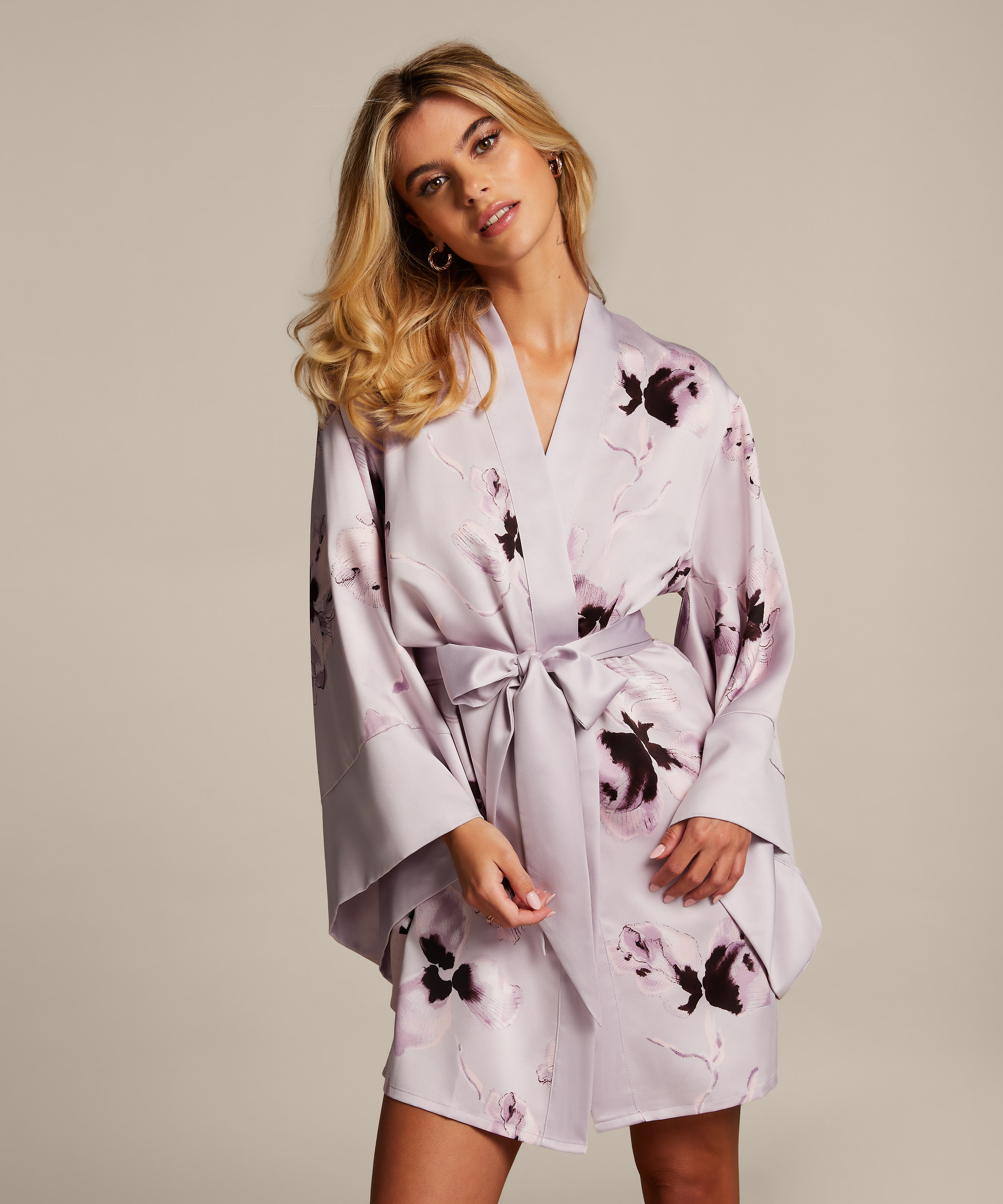 Satin kimono, lilla, main