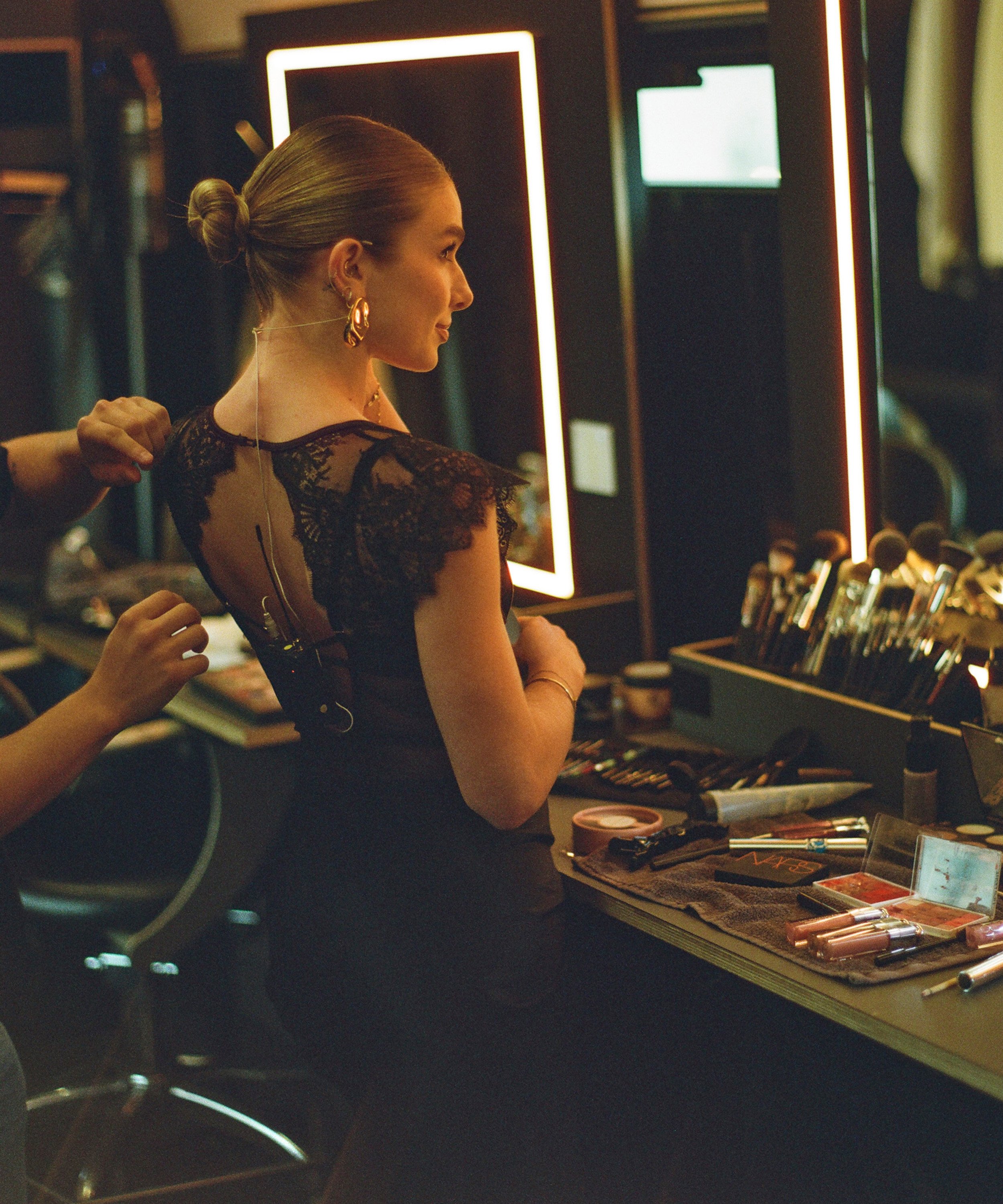 Body Zoe, Sort, main