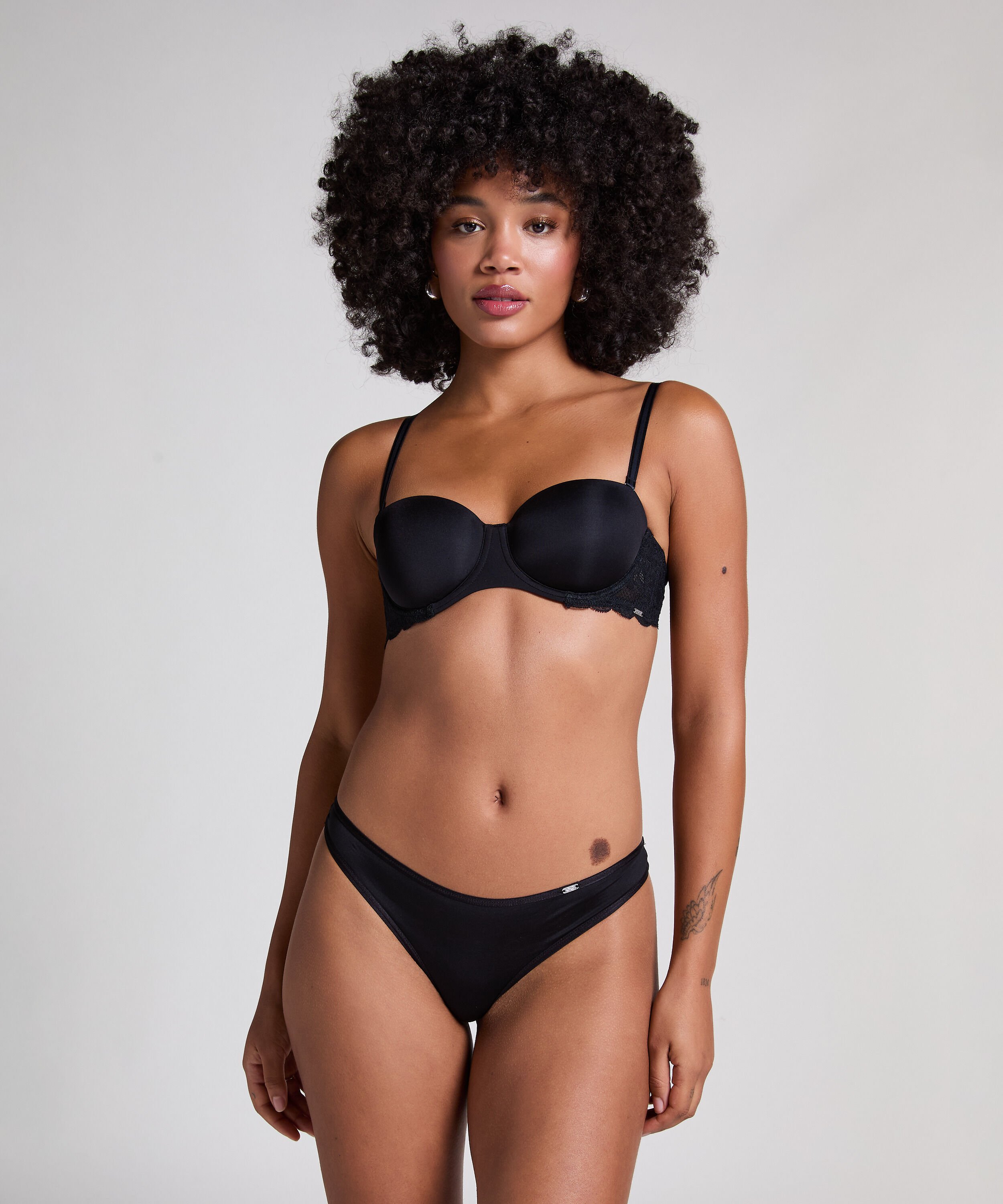 Formstøbt stropløs bøjle-bh Angie