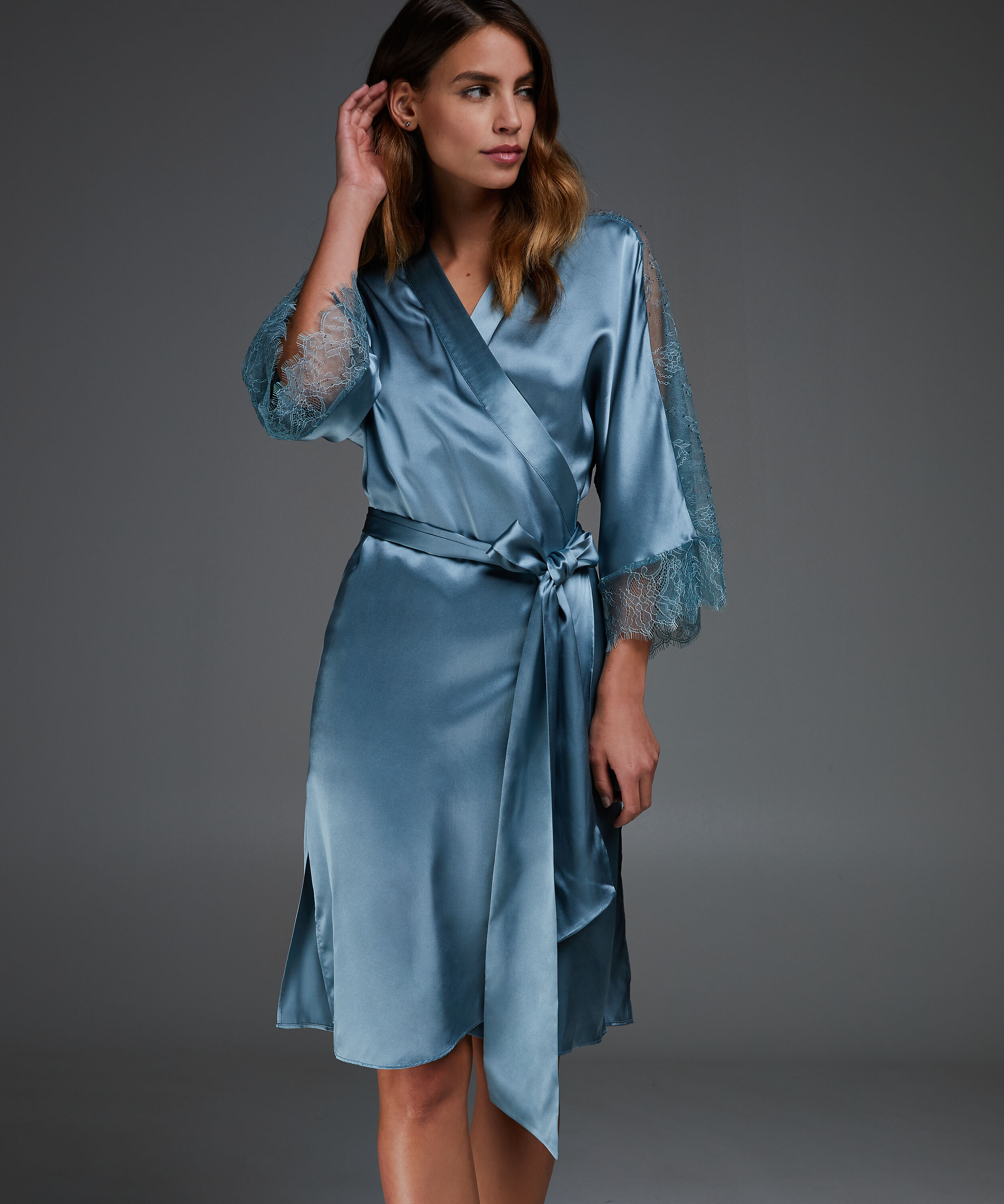 Kimono Silk Lace, Bl&aring;