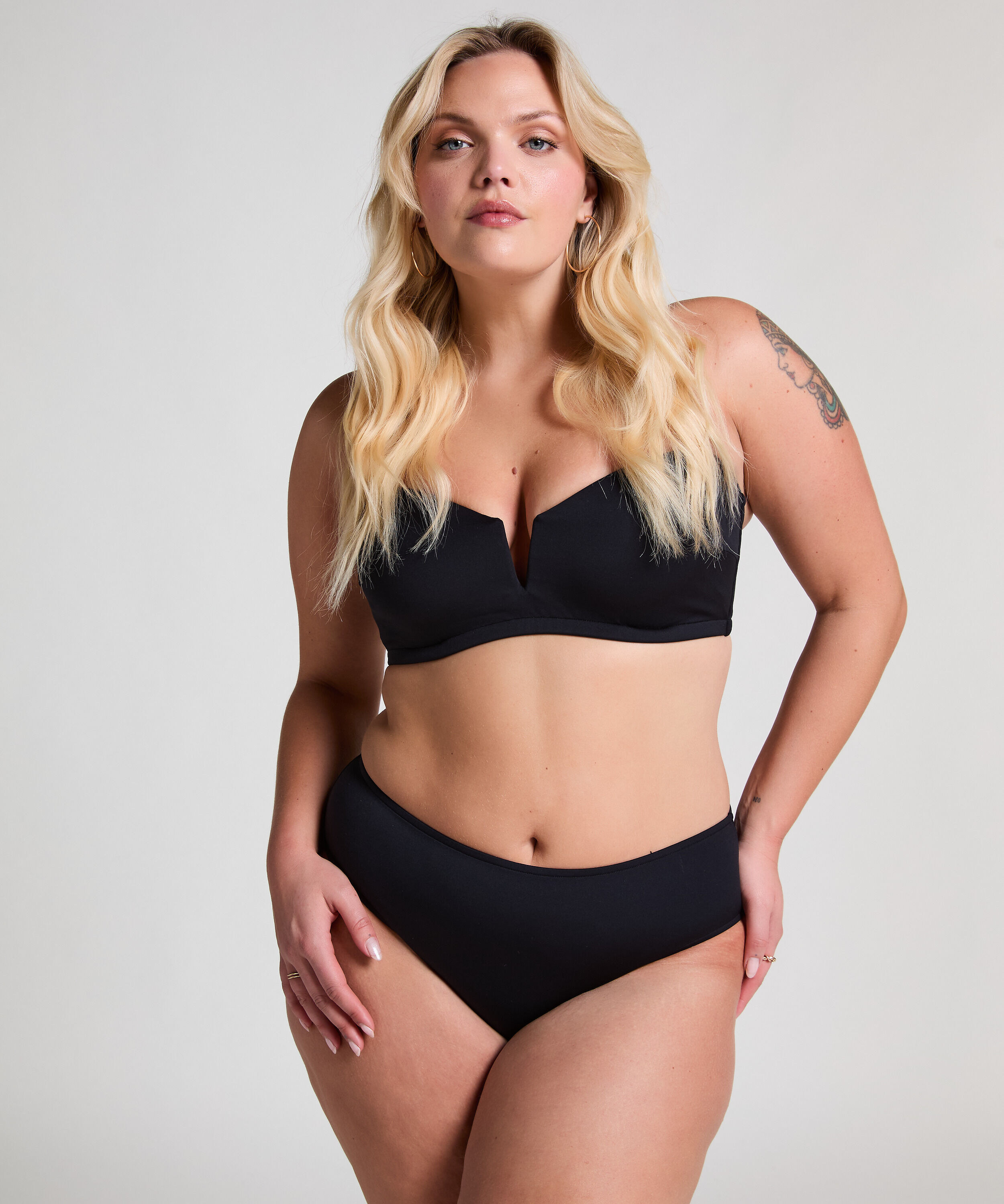 Neopren Rio-bikinitrusse