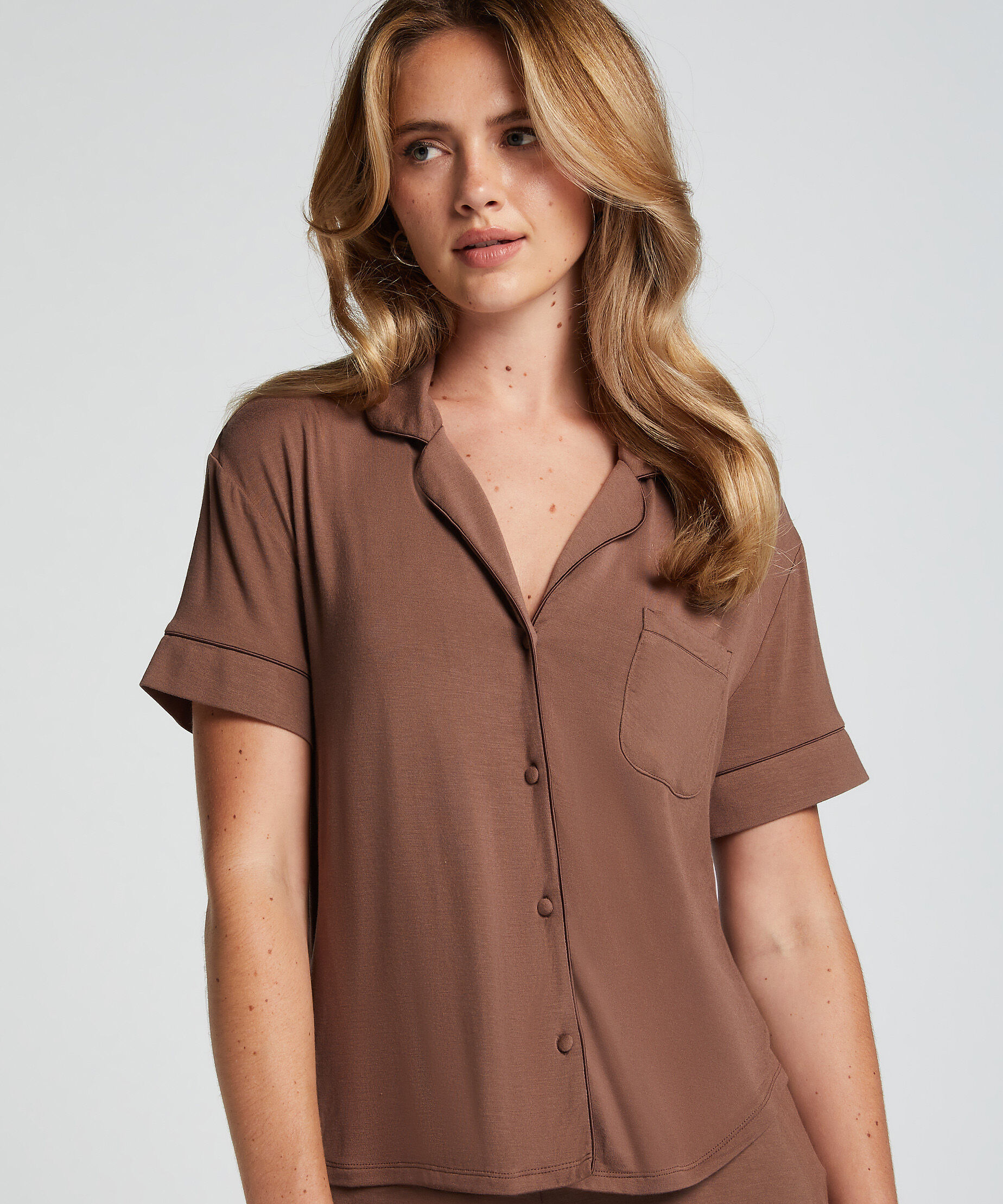 Kortærmet jerseyjakke Essential, Brun