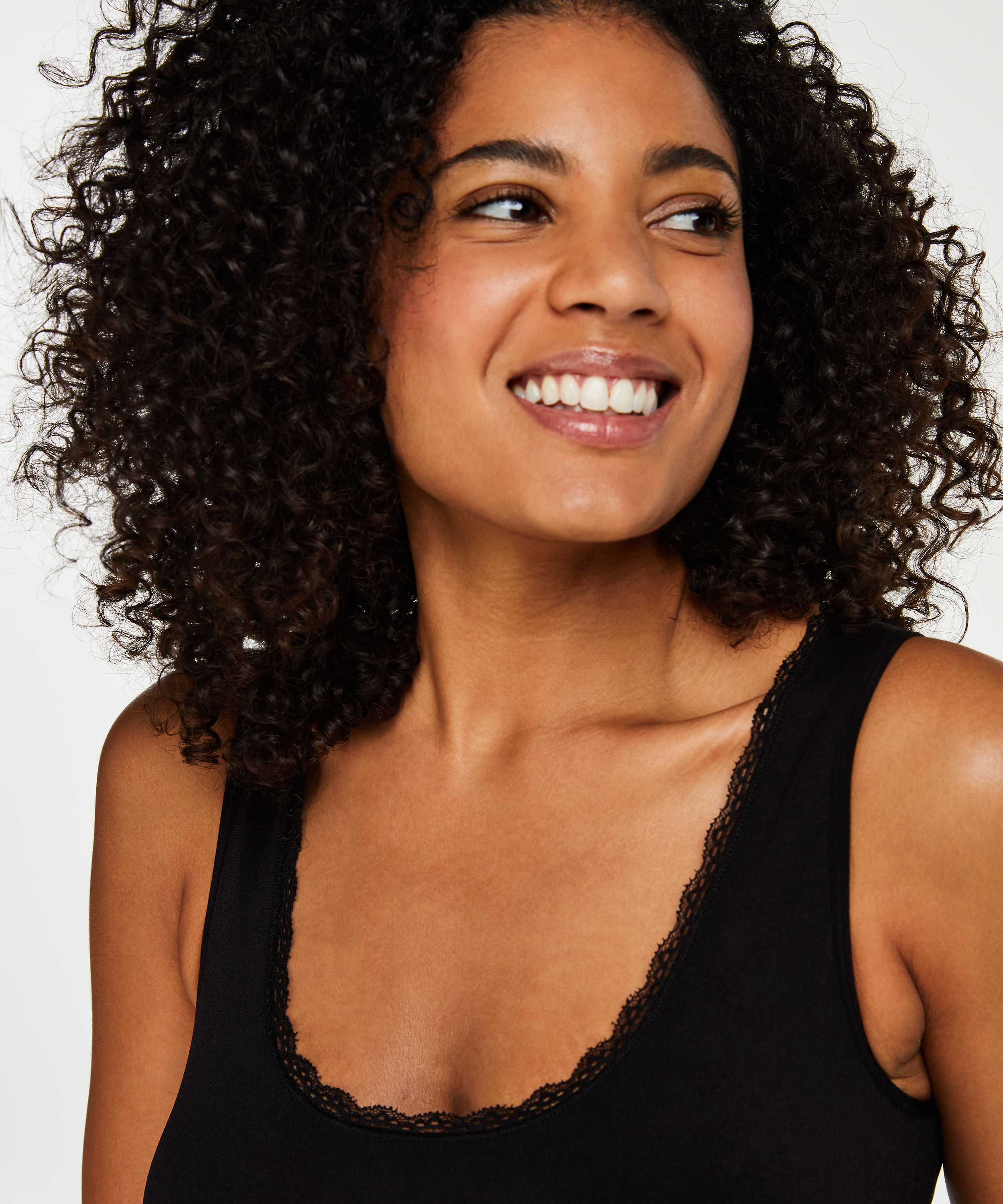 Opstrammende stroptop - Level 2, Sort, main