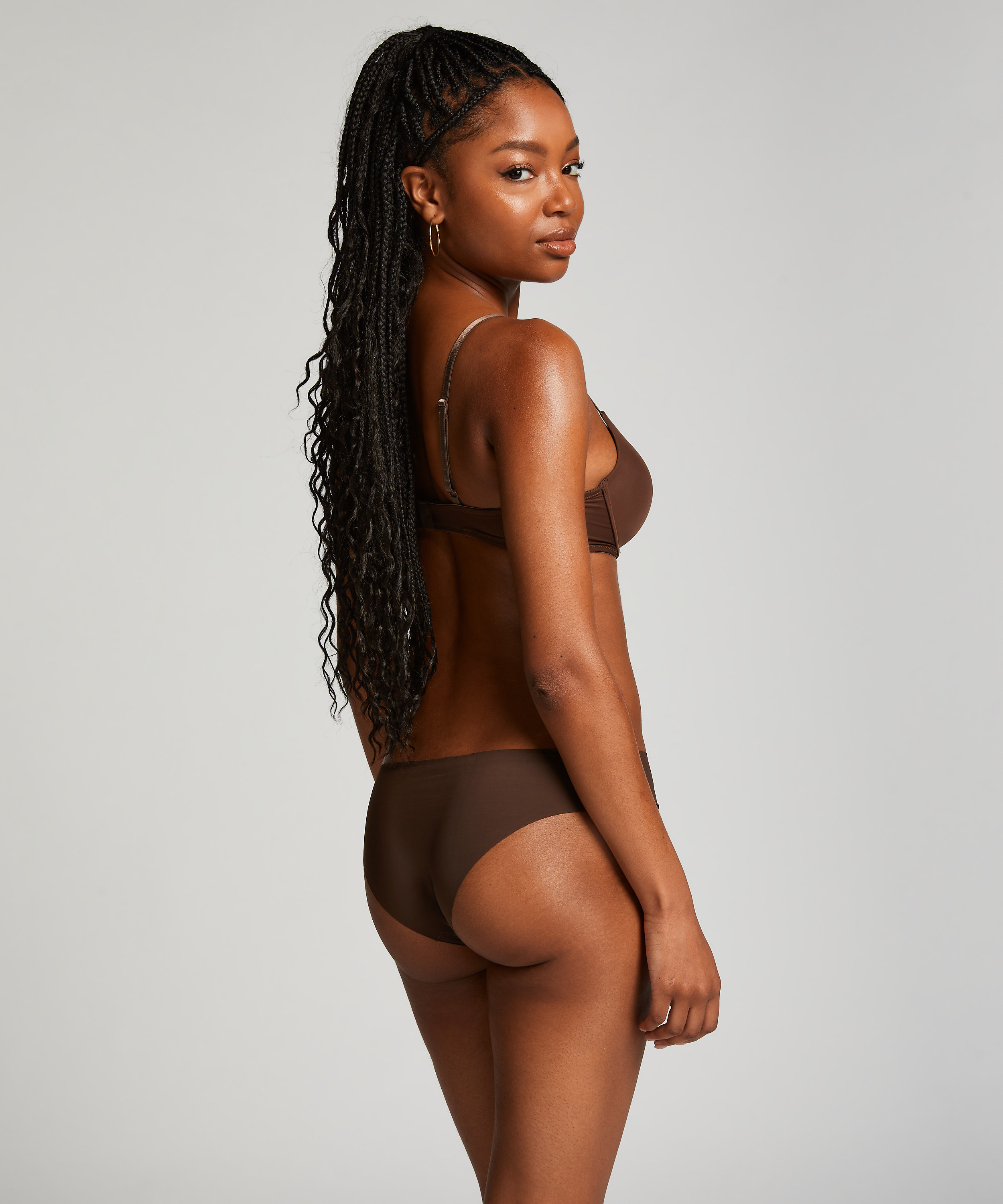 Invisible brasiliansk trusse, Brown, main