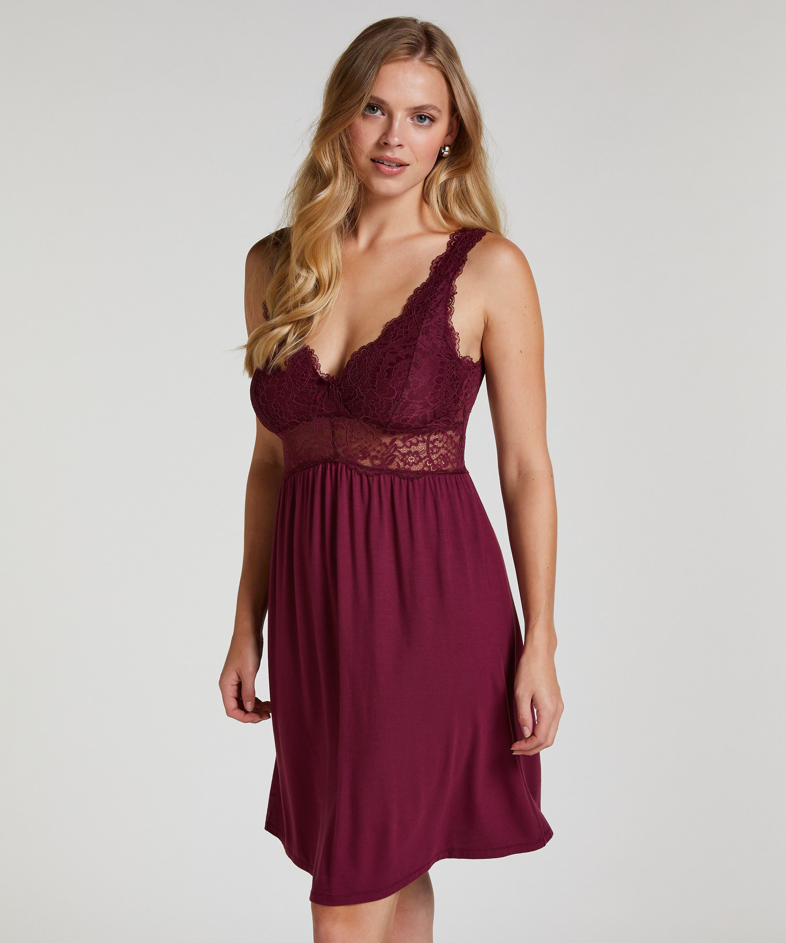 Natkjole Nora Lace, Lilla