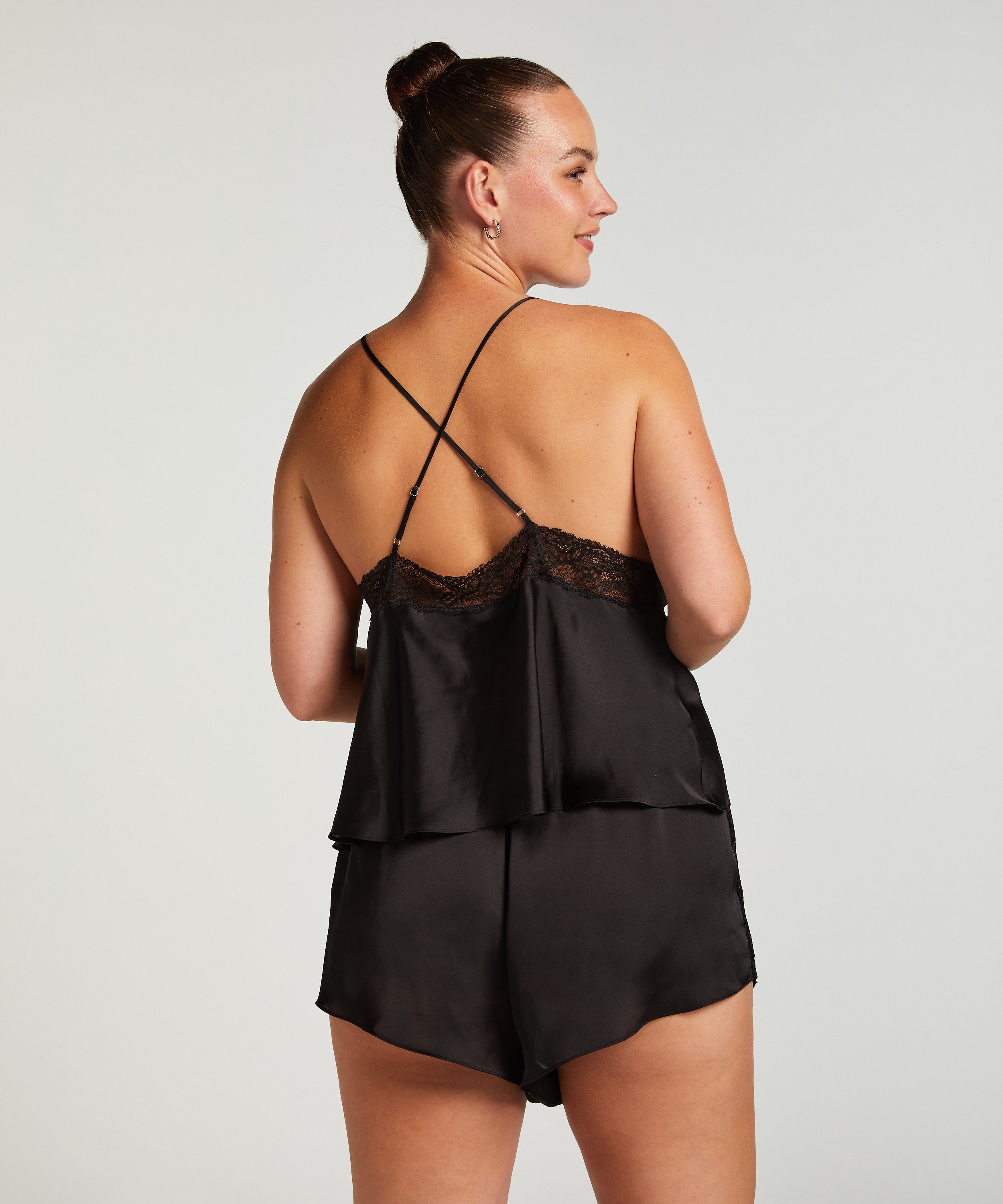 Camitop Satin Marcela, Sort, main