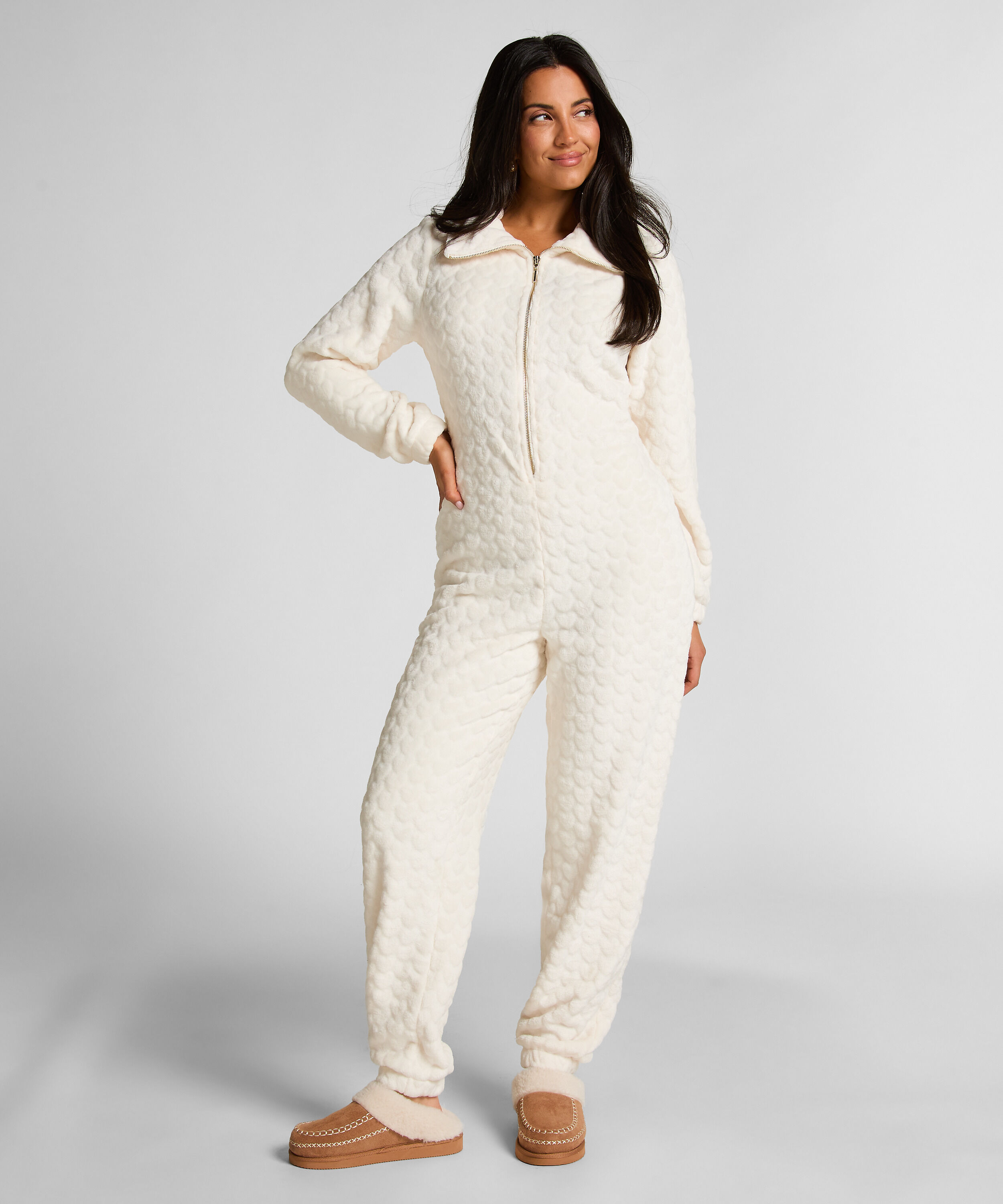 Onesie-jumpsuit i kabel med lynl&aring;s, Hvid