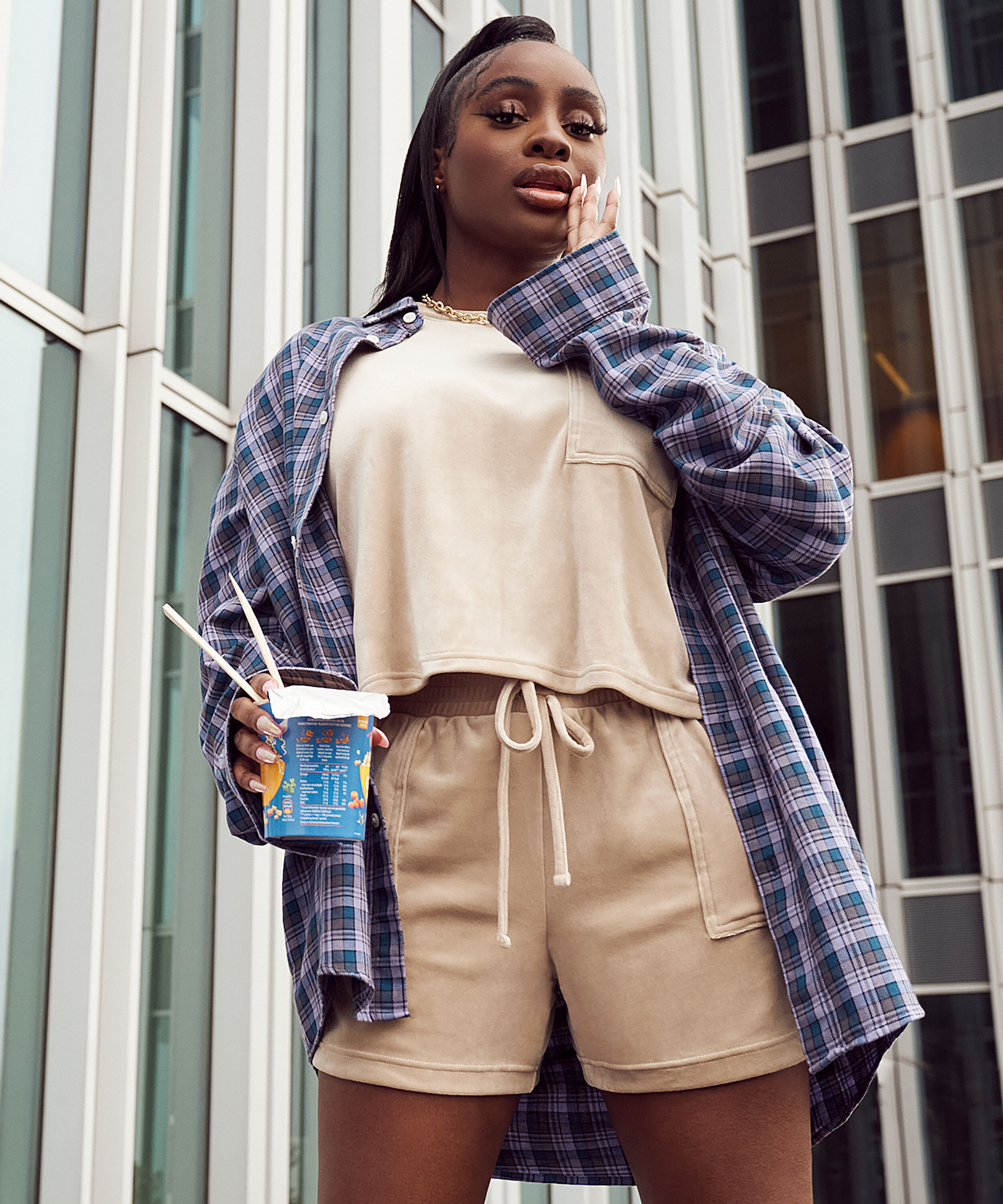 Fl&oslash;jlsshorts med lomme, Beige