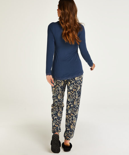 Pyjamass&aelig;t til amning, Bl&aring;