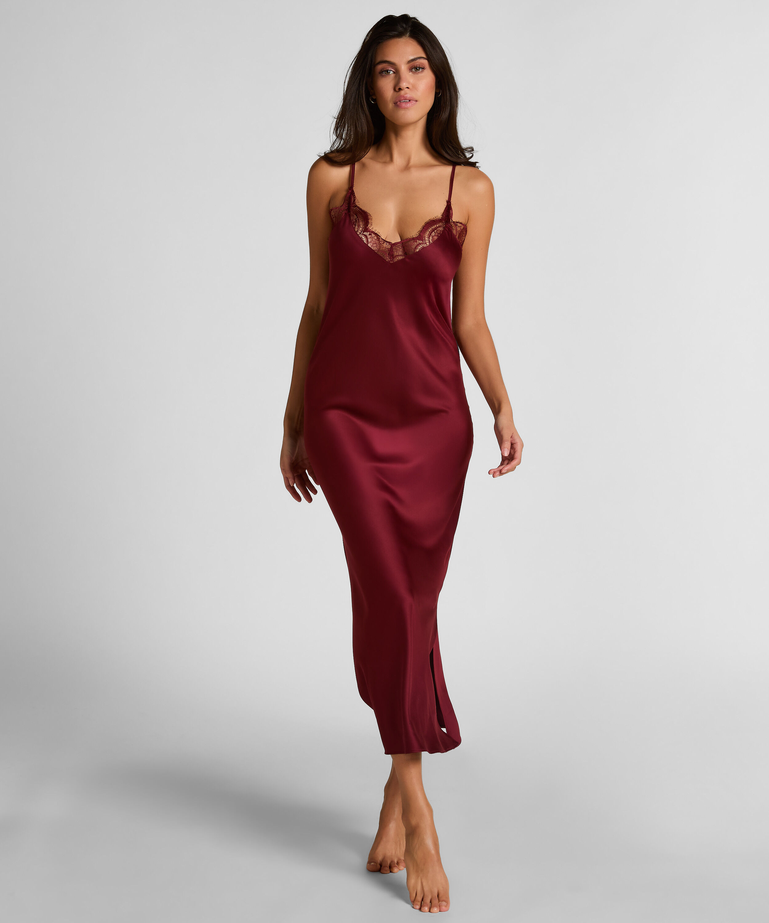 Lang slipdress i satin, Rød