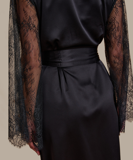 Kimono Camille, Sort