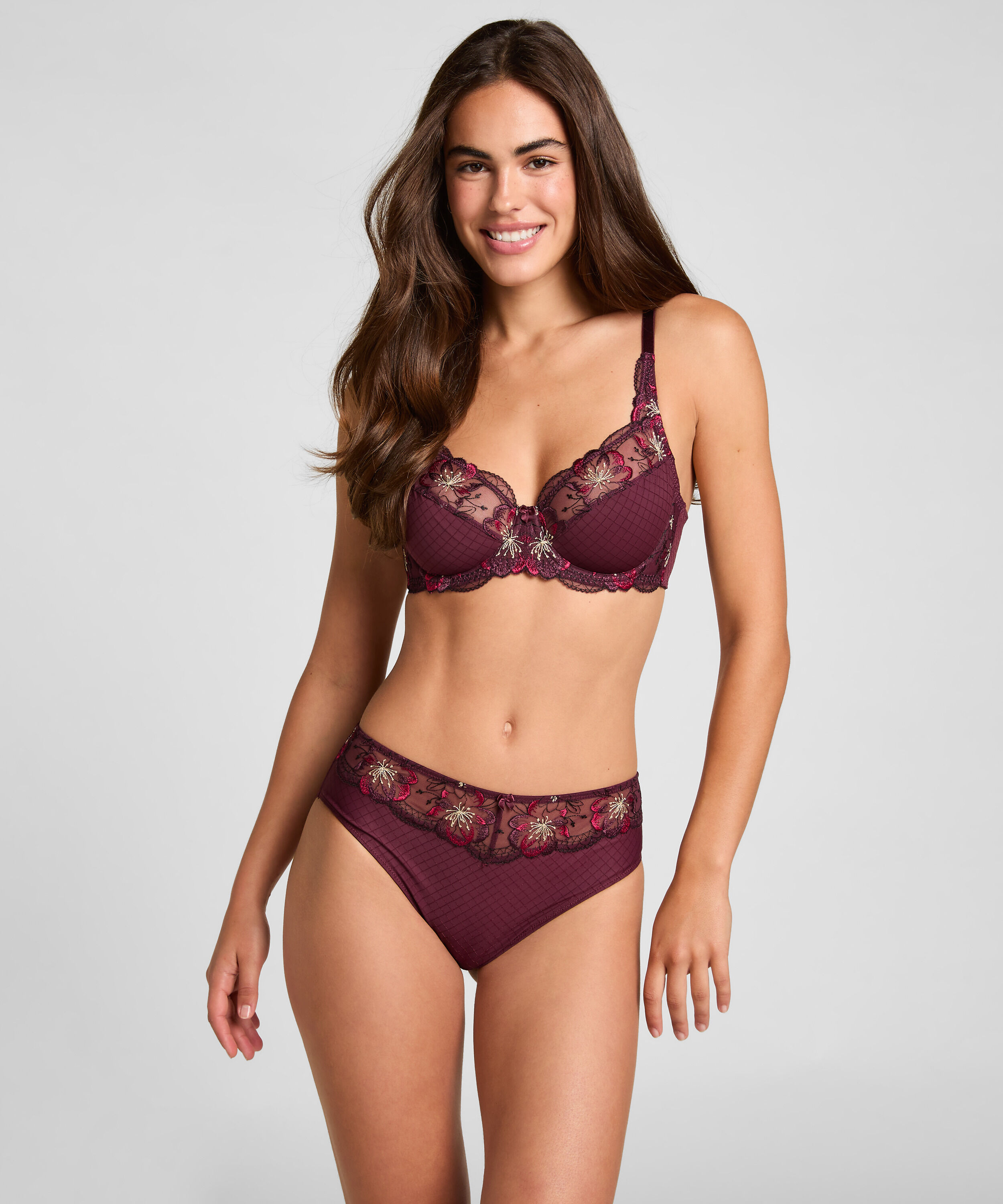 Højtaljet Slip Helena, Lilla