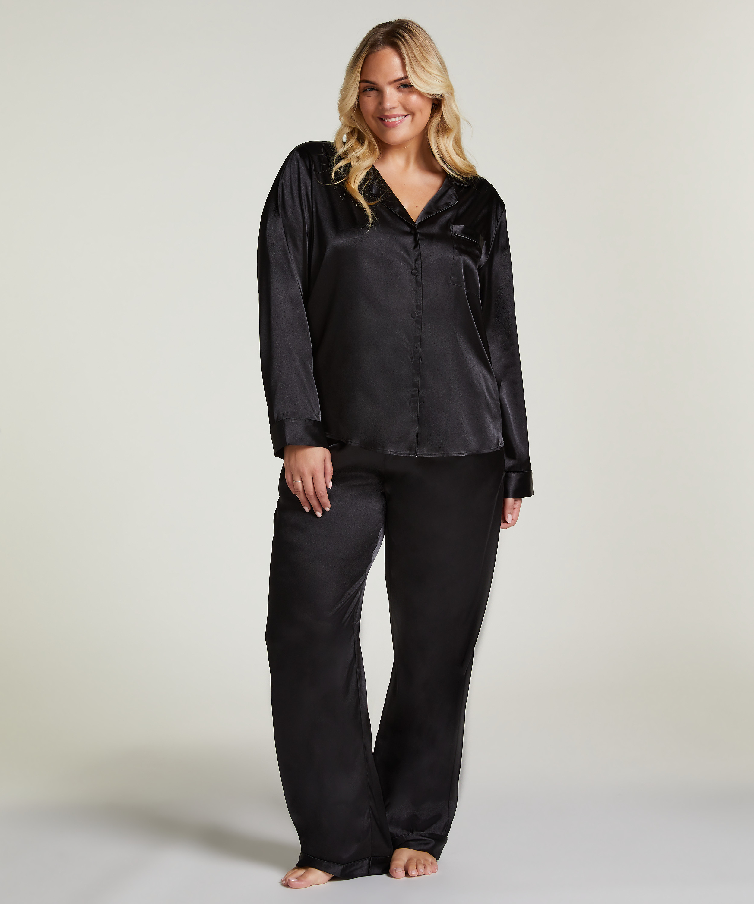 Satinbukser, Sort, main