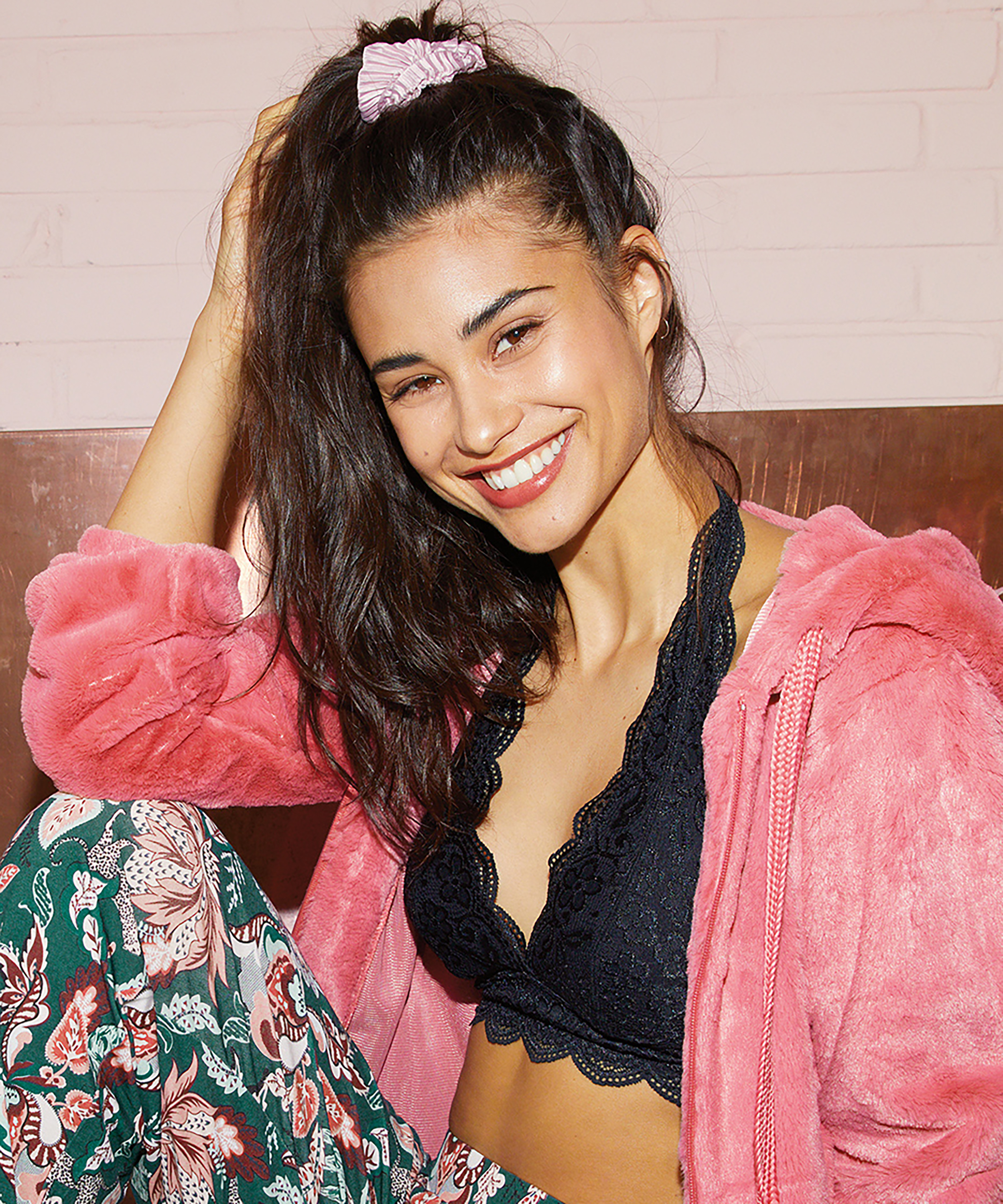 Halter Lace bralette, Sort, main