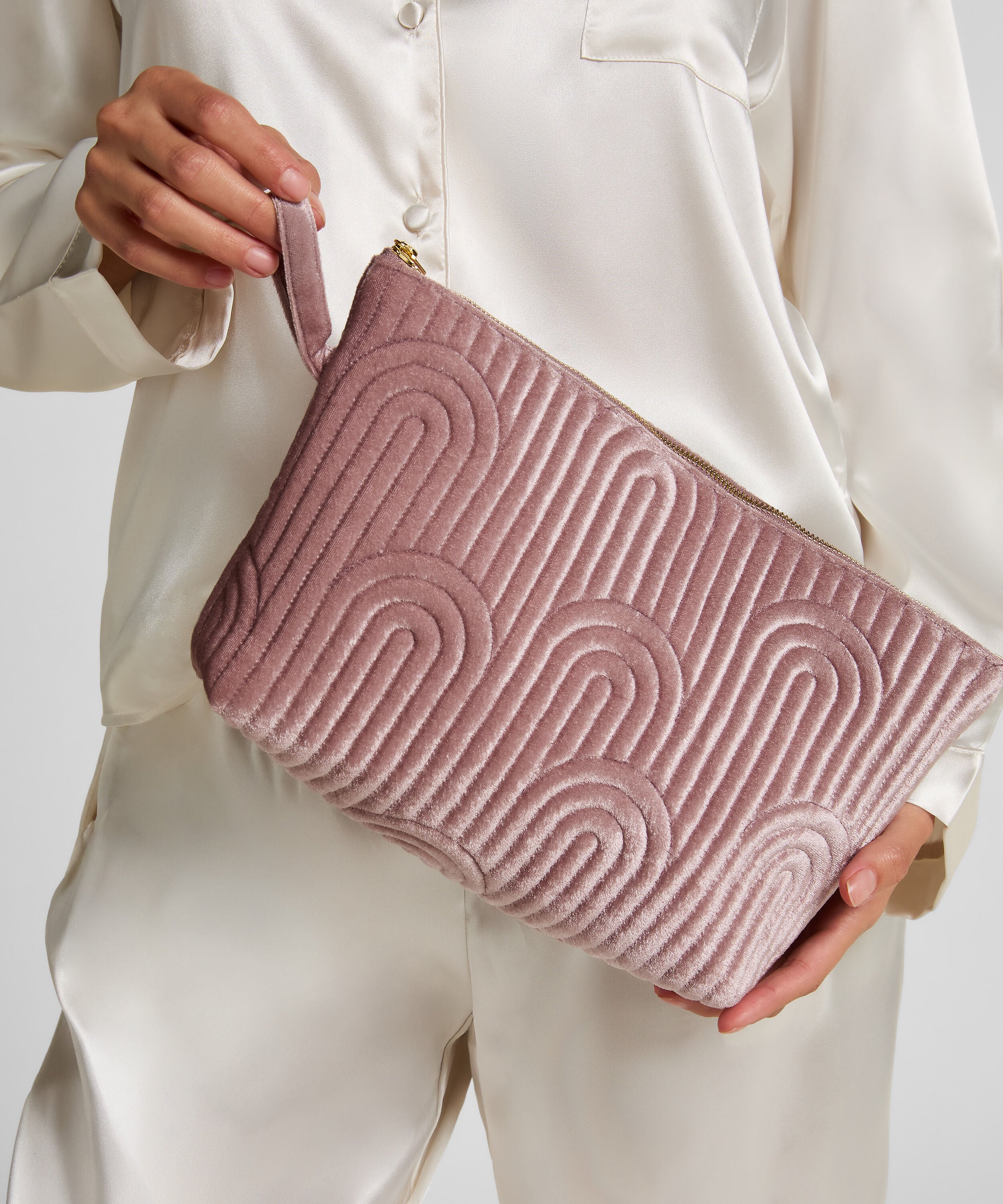 Stor makeuptaske i velour