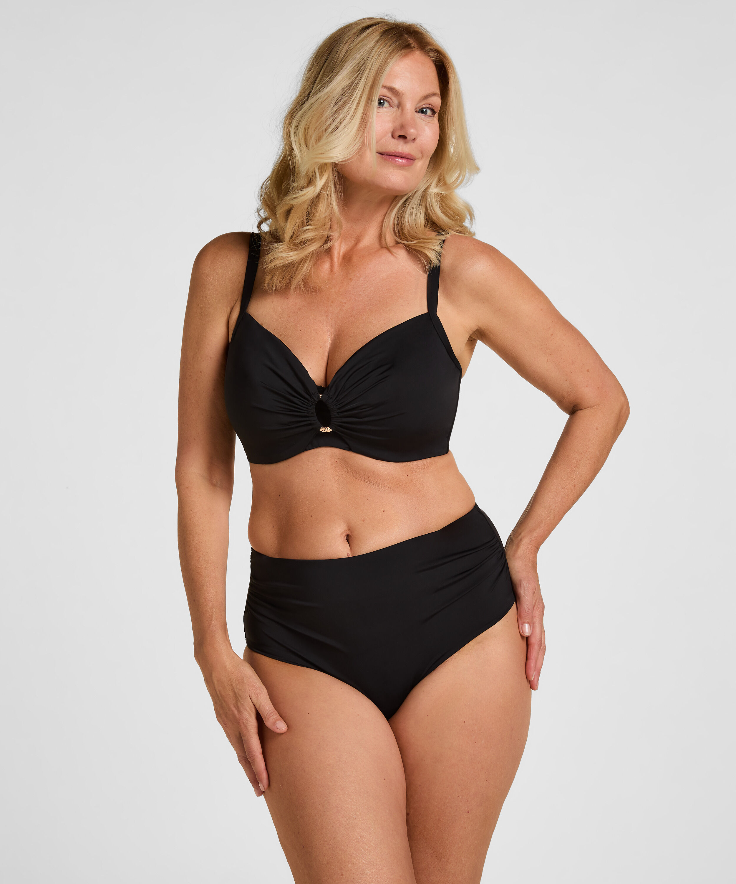 High-Waisted Formende Bikinibukser Luxe
