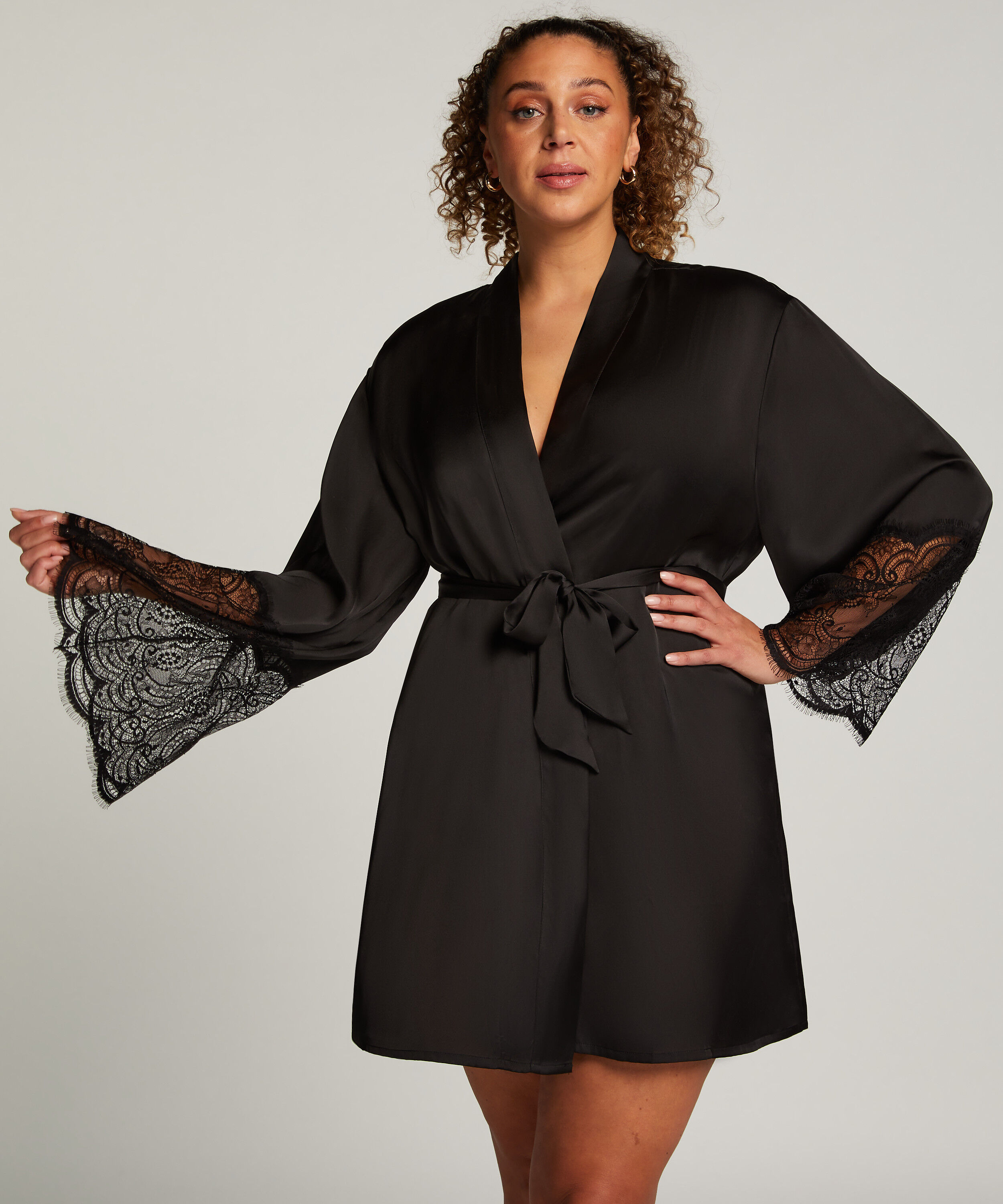 Kimono Satin Lace