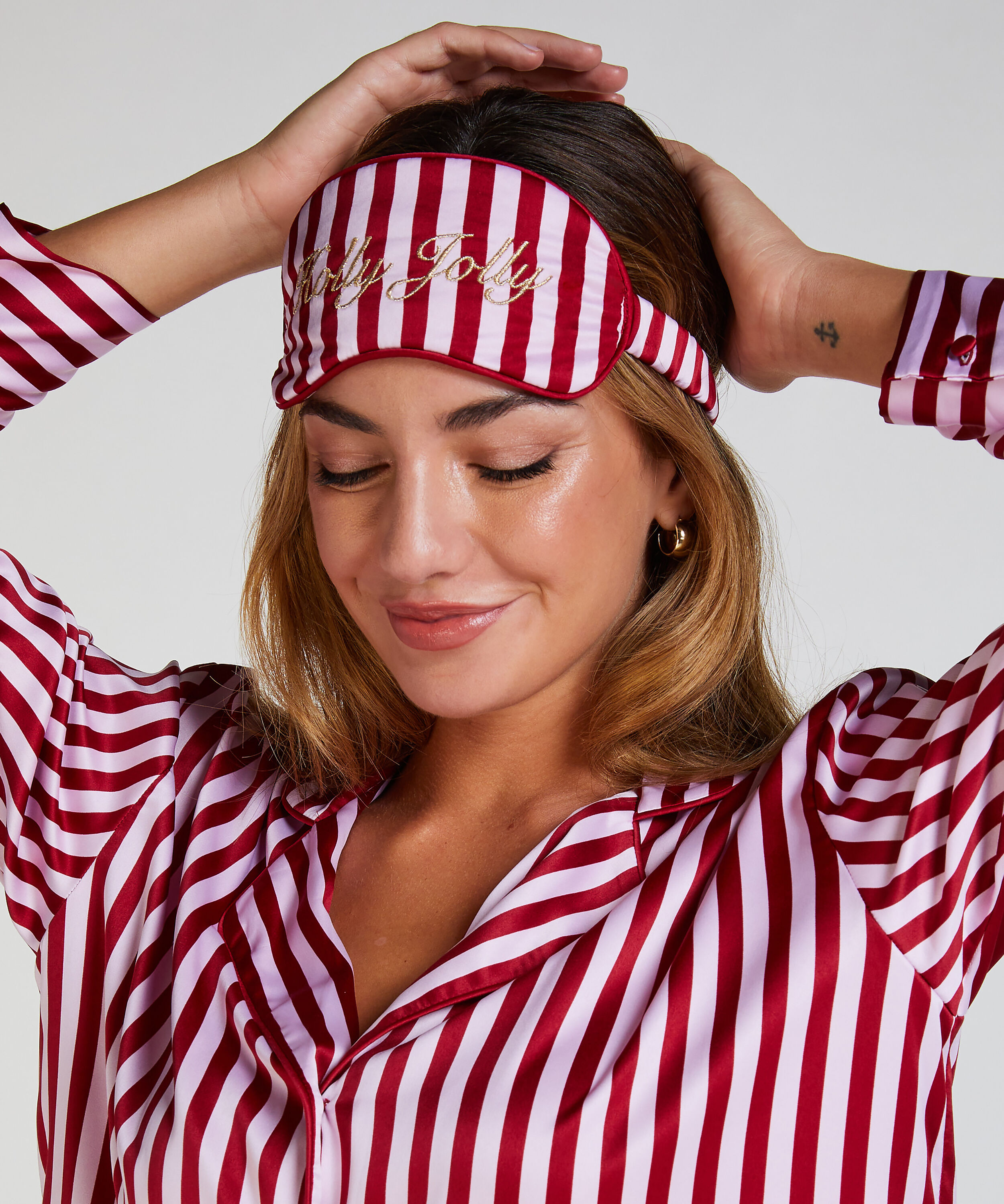 Sovemaske, Rød